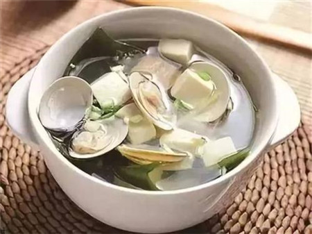 适合冬天吃的月子餐有哪些