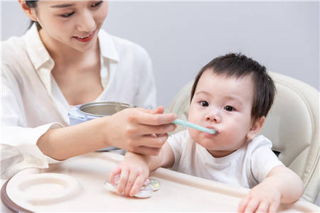 宝宝能不能吃饼干