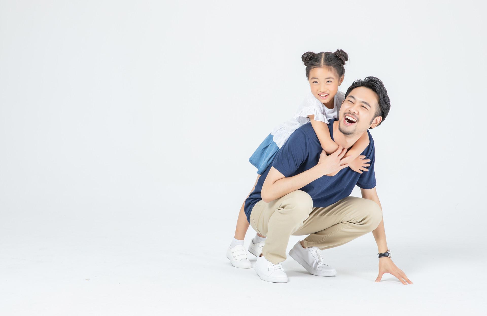 发现女儿偷偷夹腿怎么做